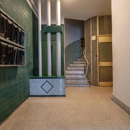 Apartamento Guesthost - Dimora Del Teatro Sightly Bari