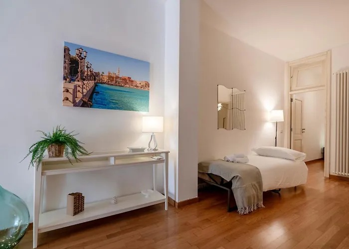 Apartment Guesthost - Dimora Del Teatro Sightly