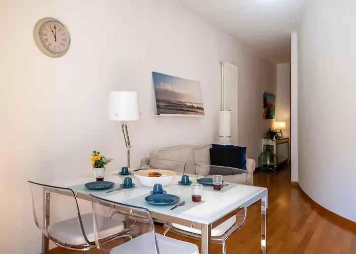 Guesthost - Dimora Del Teatro Sightly Apartment
