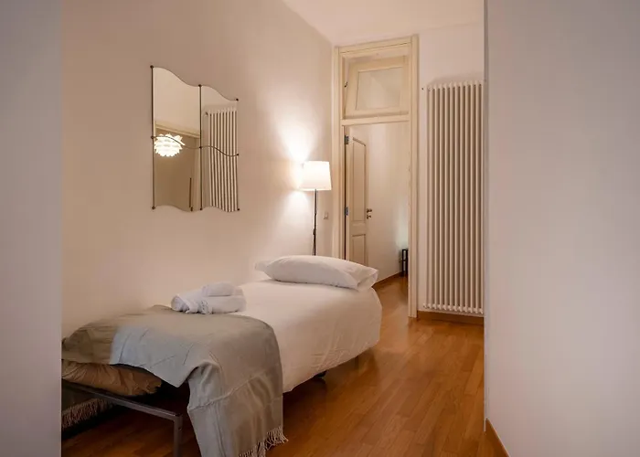 Apartment Guesthost - Dimora Del Teatro Sightly *