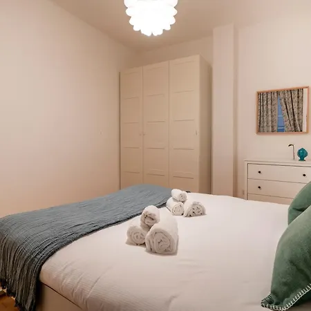 Guesthost - Dimora Del Teatro Sightly Daire Bari