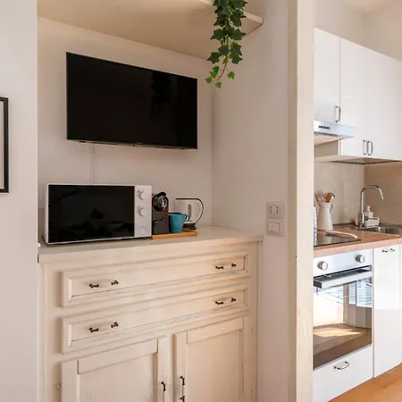 Guesthost - Dimora Del Teatro Sightly Bari